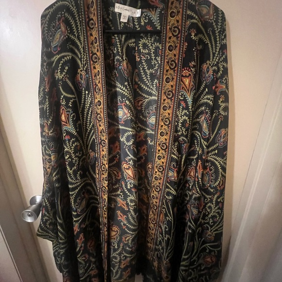 Etro Jackets & Blazers - Etro Black and Gold Paisley Cape